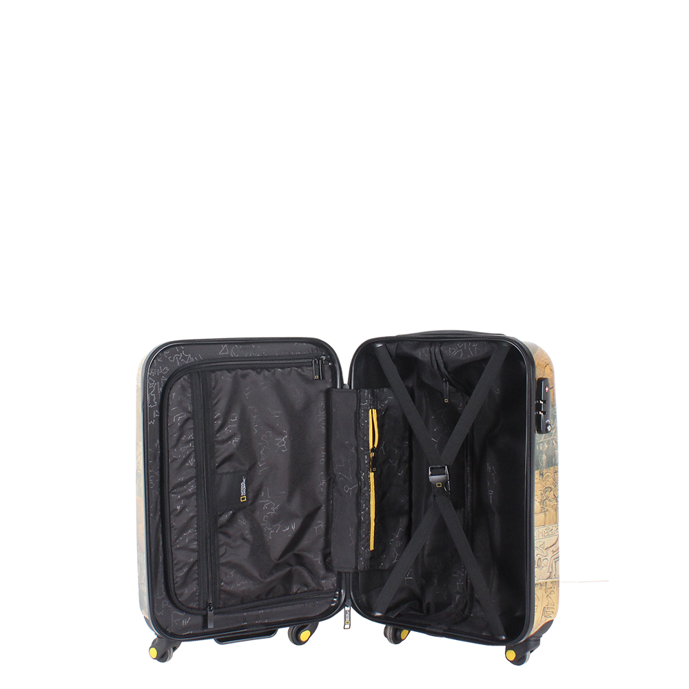 Hard case trolley of National Geographic HK