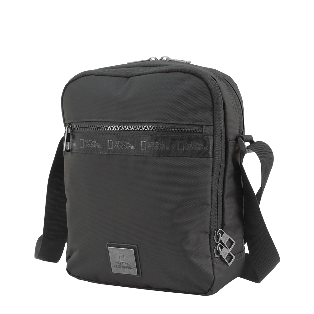 National Geographic shoulder bag | luggageandbagsstore.com