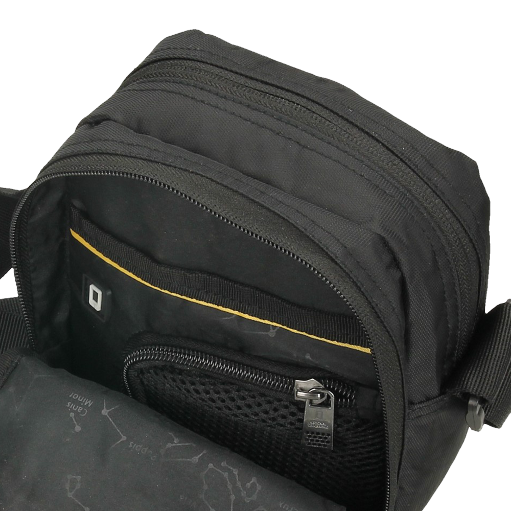 National Geographic small utility bag