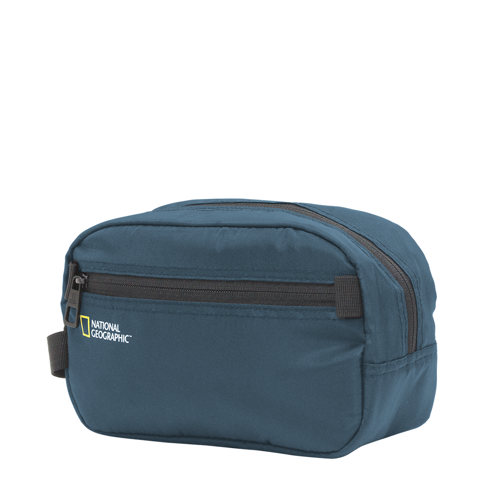 National Geographic toiletry bag | luggageandbagsstore.com