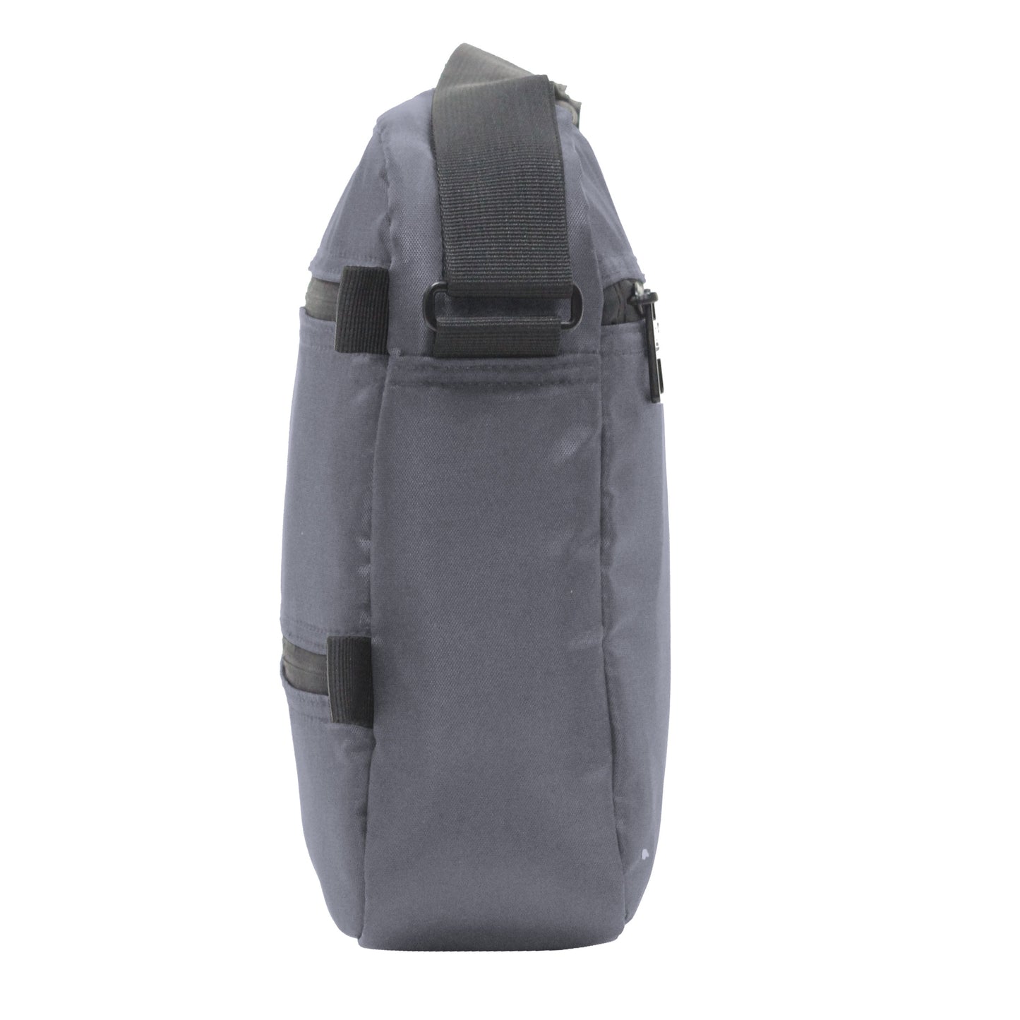 Nat Geo Transform RPET shoulder bag.