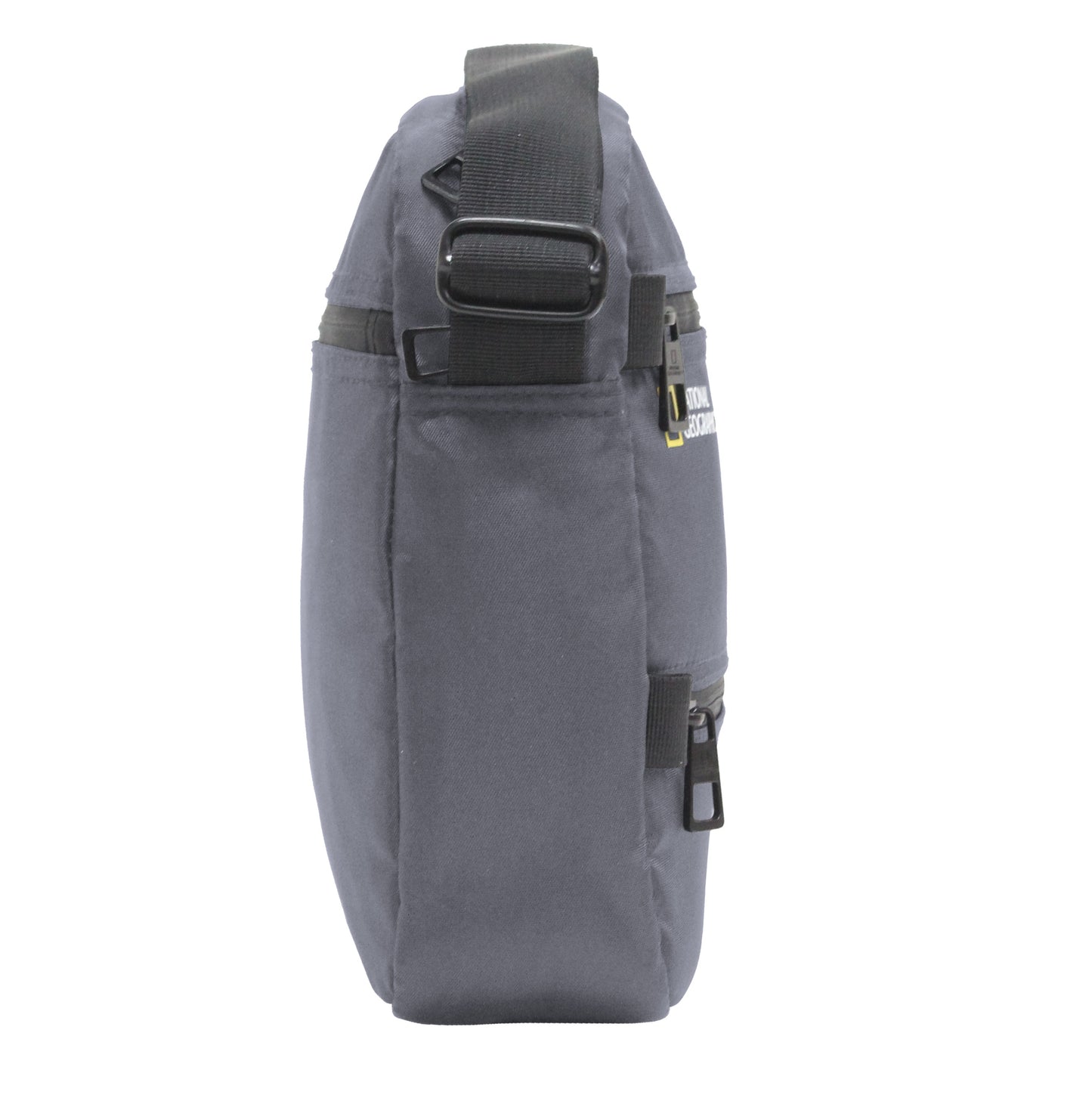 Nat Geo Transform RPET shoulder bag.