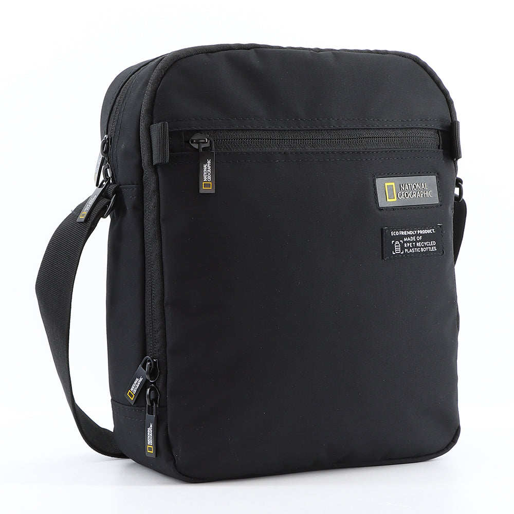 National Geographic bag made of RPET