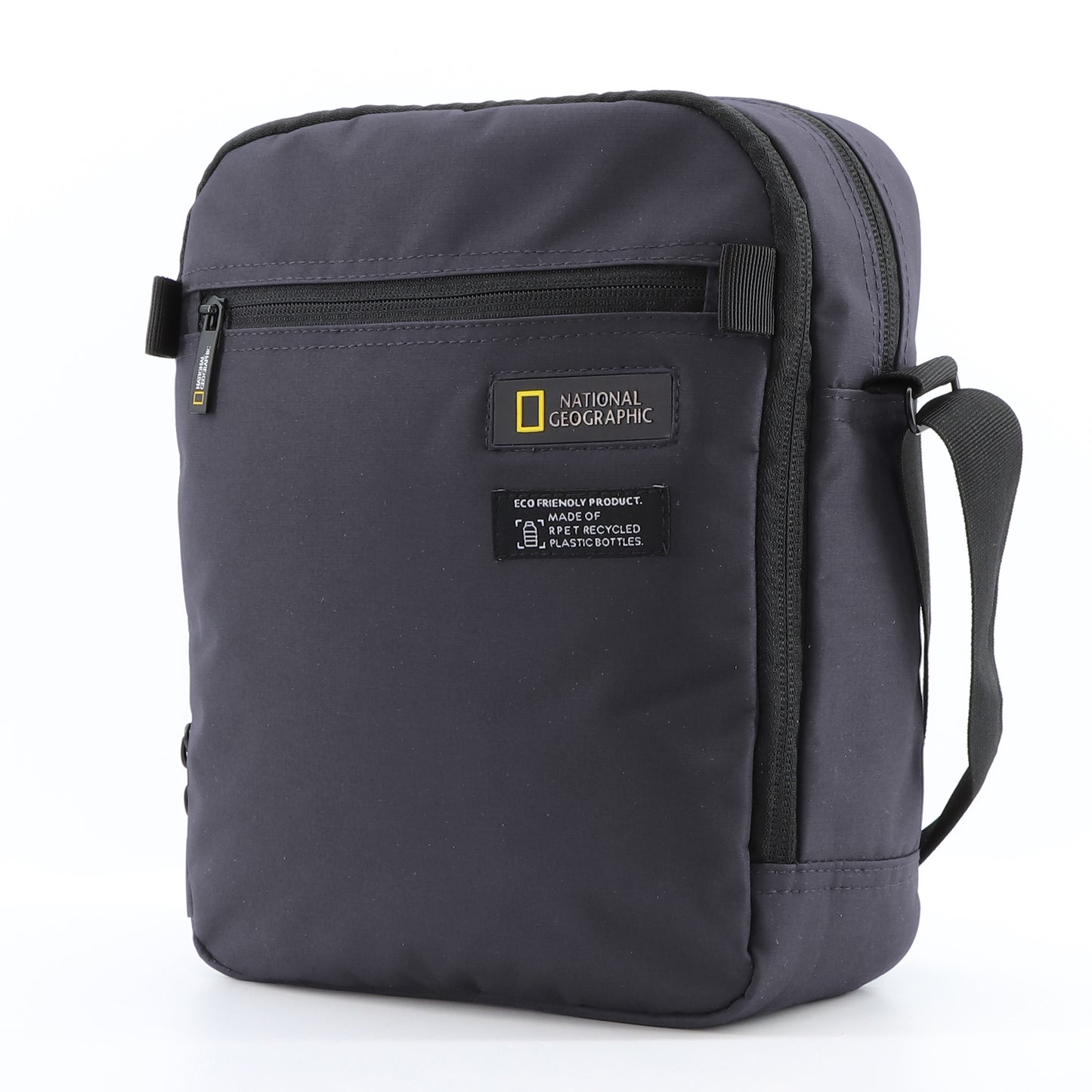 Nat Geo shoulder bag, made with a purpose