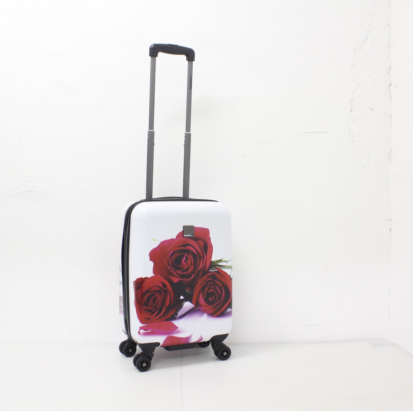 Saxoline Red Roses Hard Cabin case